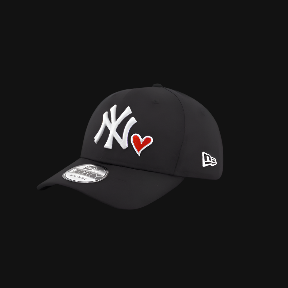(NEW ARRIVAL) NY HEART ESSENTIAL BLACK 9FORTY CAP