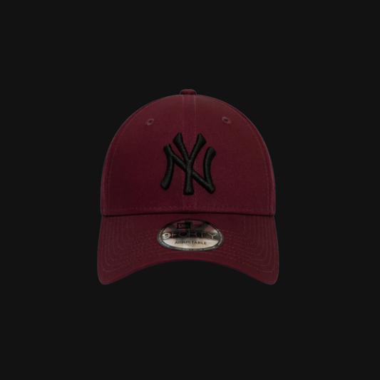 (Limited Edition) NY ESSENTIAL BURGUNDY 9FORTY CAP